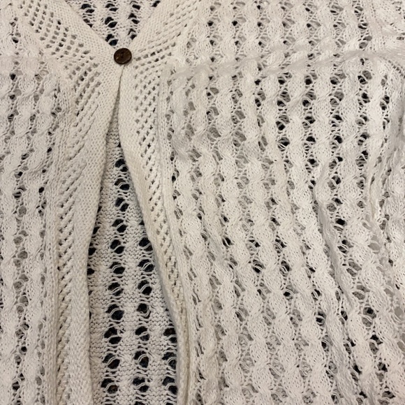 Sag Harbor White Crotchet Top sz. M - Picture 2 of 4